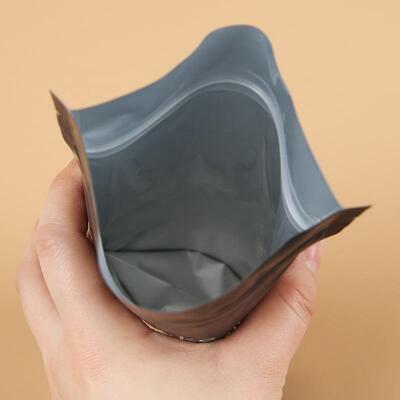 Yeniden kilitlenebilir fermuarlı gıda ambalajı torbaları ayağa kalkan poşet özel baharat toz ambalajı plastik poşet